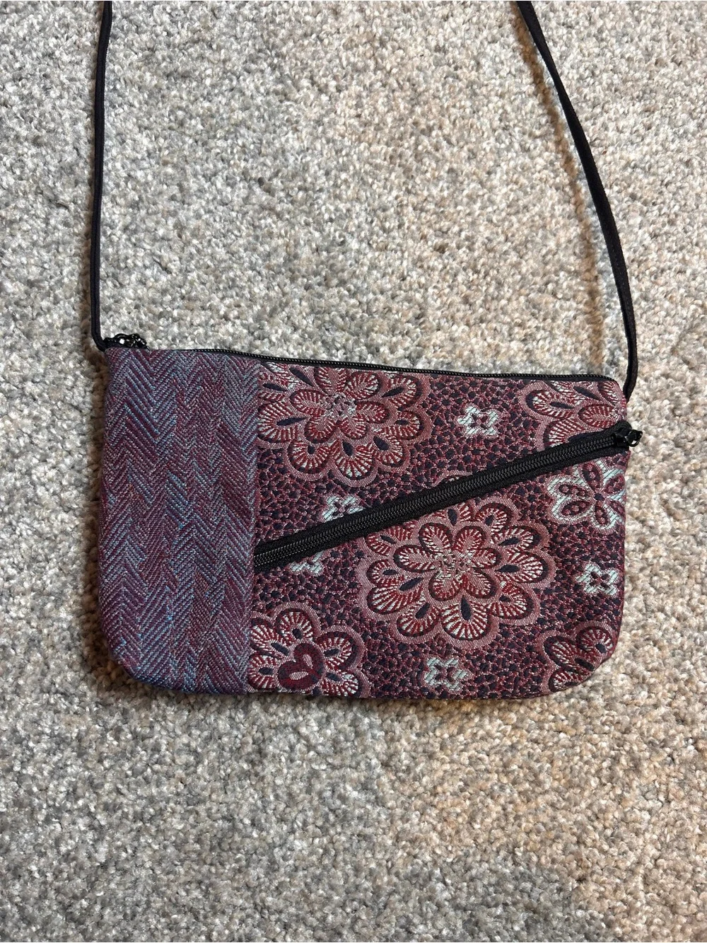 Women's Floral Crossbody Bag - Maruca